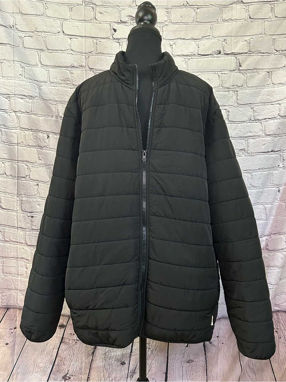 Men's Black Quilted Lightweight Puffer Jacket